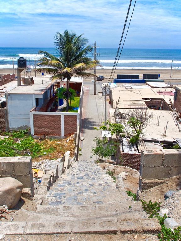 Frogs Chillhouse Hostel Huanchaco Chambre photo